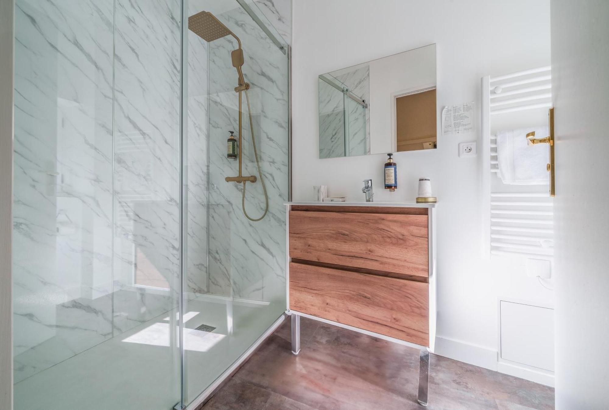 The Originals Boutique, Hotel Le George , Loches Buitenkant foto