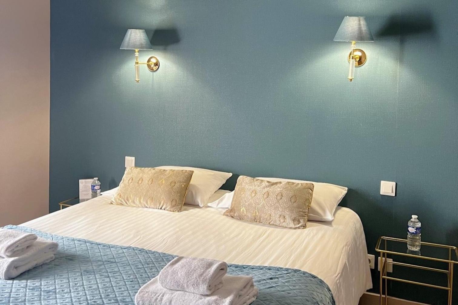 The Originals Boutique, Hotel Le George , Loches Buitenkant foto
